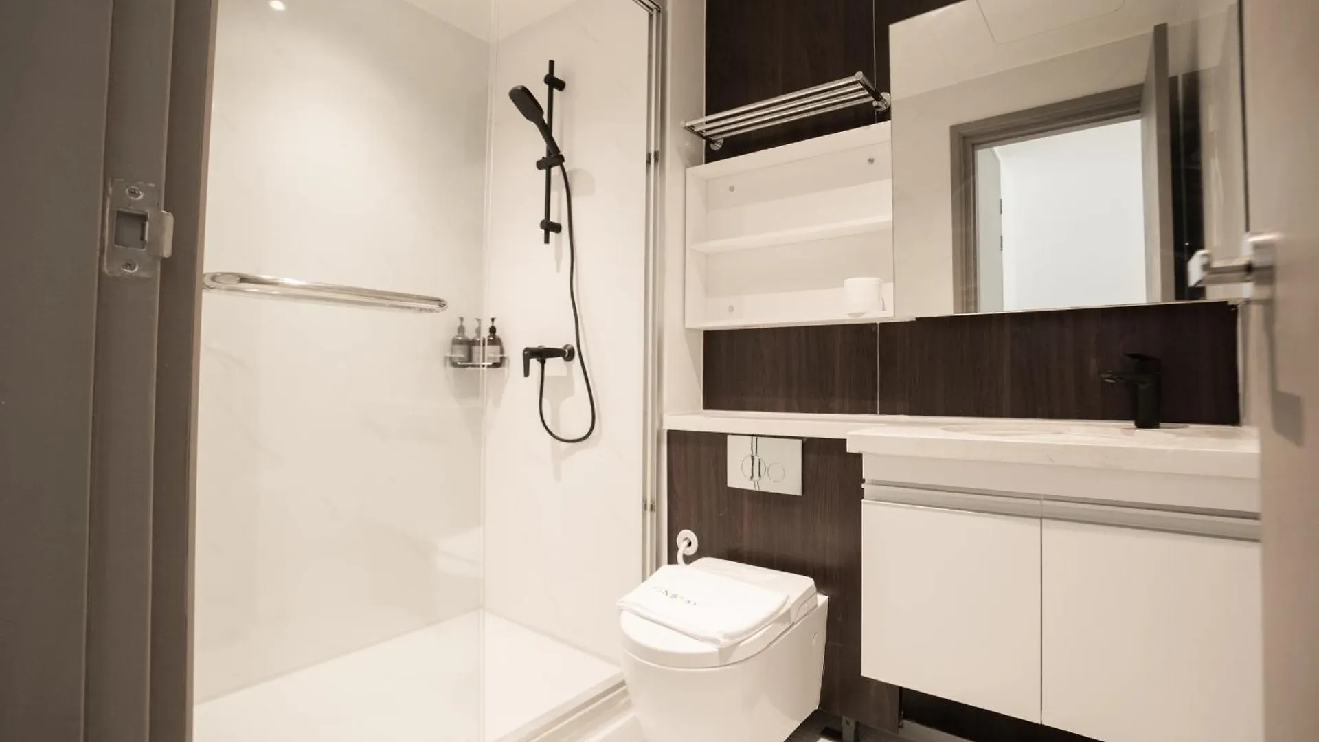 קוטה קינבלו Bay Suites By Pinstay Plus מלזיה